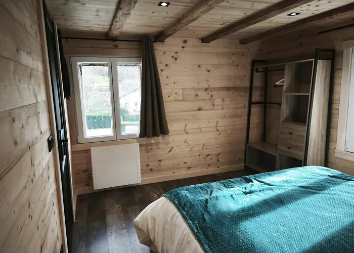 La Clochette D'hiver Familial Et Espace Detente * Cornimont